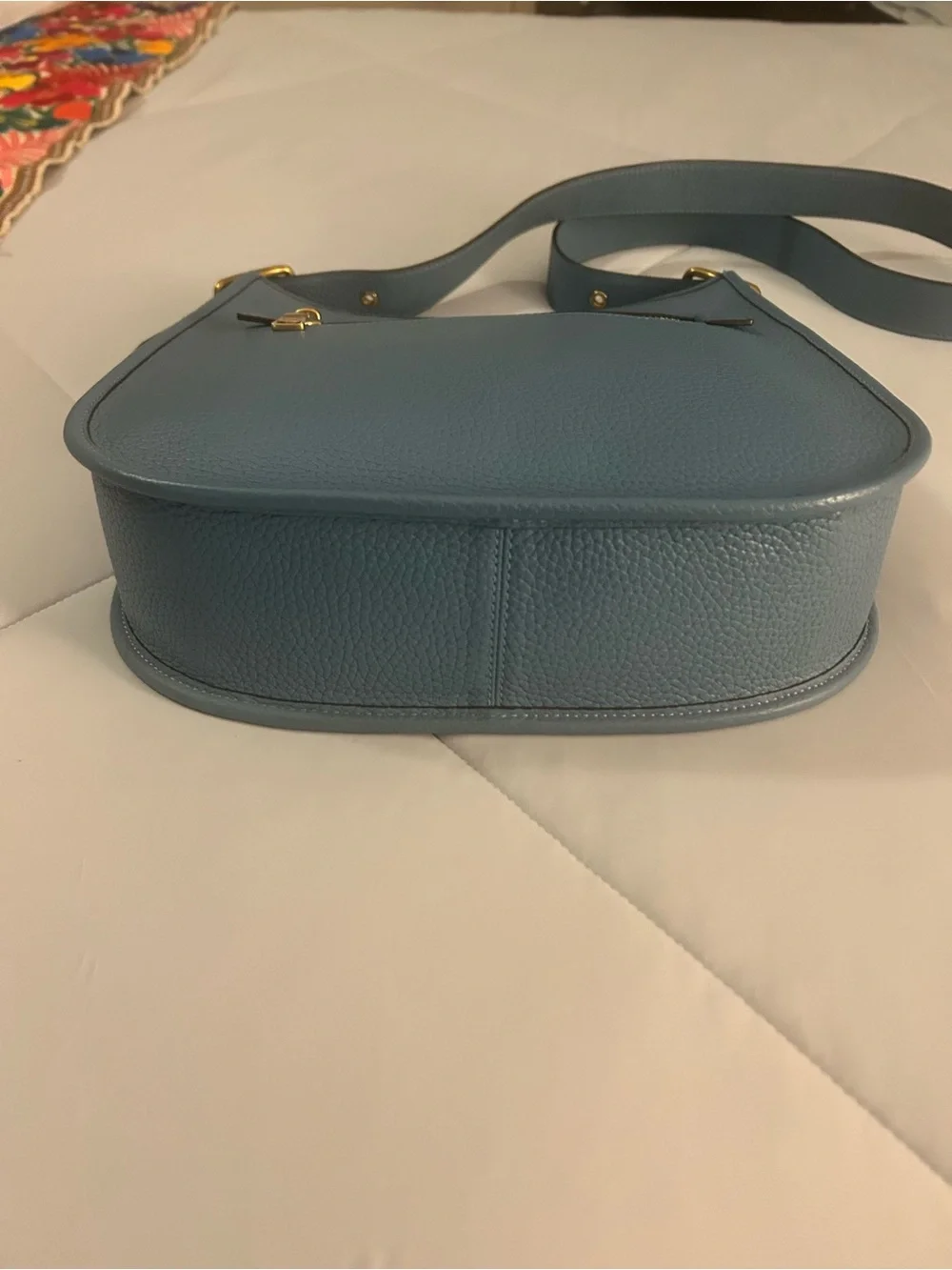 EUC Coach 1941 Emery pebbled leather crossbody messenger bag in pacific blue